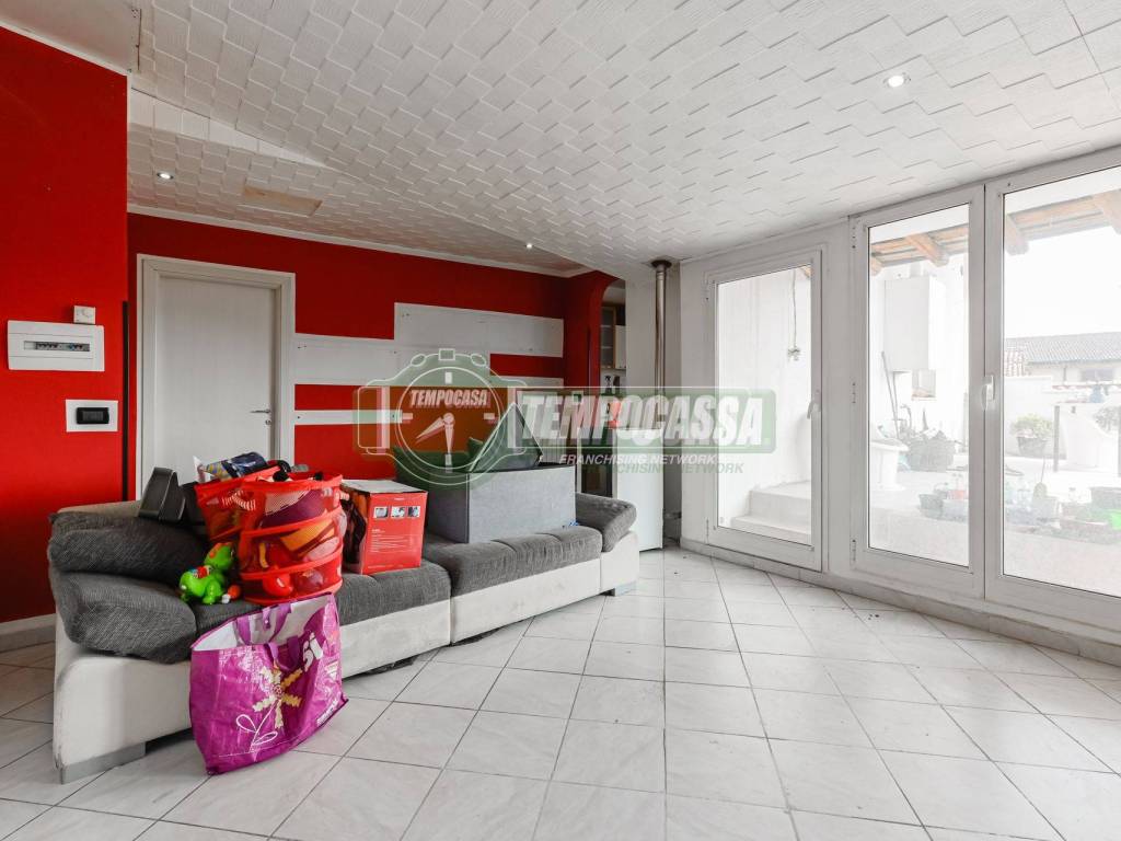 casa indipendente in vendita a Spirano