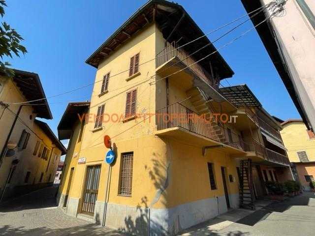 casa indipendente in vendita a Spirano