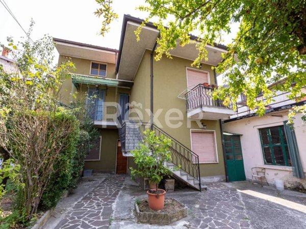 casa indipendente in vendita a Spirano