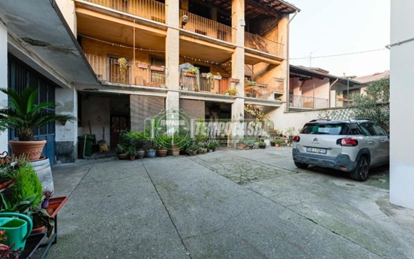 casa indipendente in vendita a Spirano