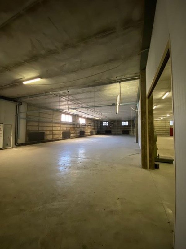 capannone in vendita a Spirano