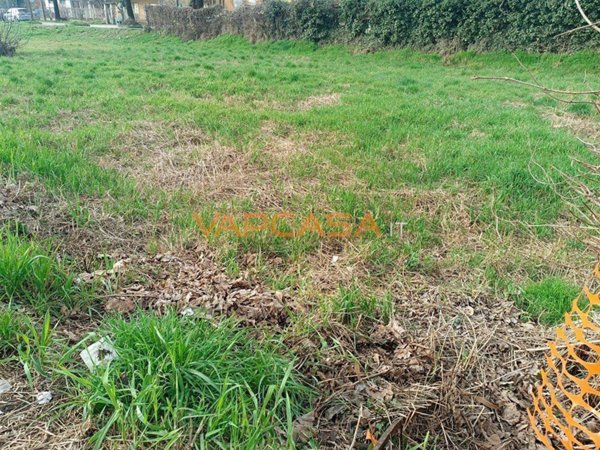 terreno edificabile in vendita a Spirano