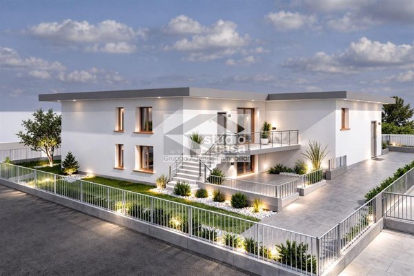 casa indipendente in vendita a Spirano