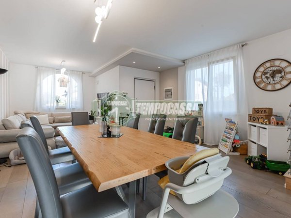 casa indipendente in vendita a Spirano