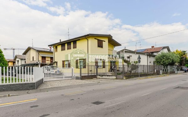 appartamento in vendita a Stezzano