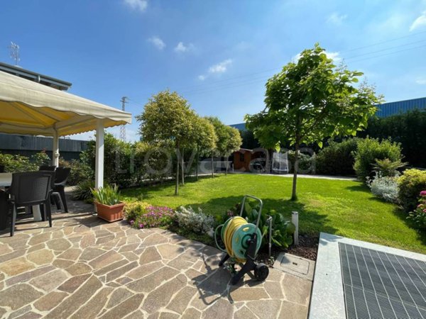 appartamento in vendita a Stezzano