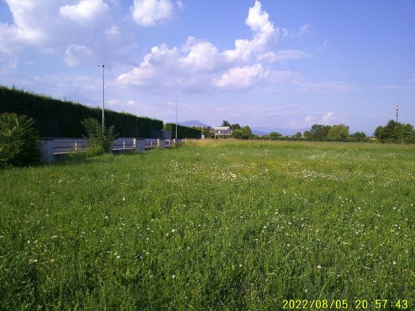 terreno agricolo in vendita a Stezzano