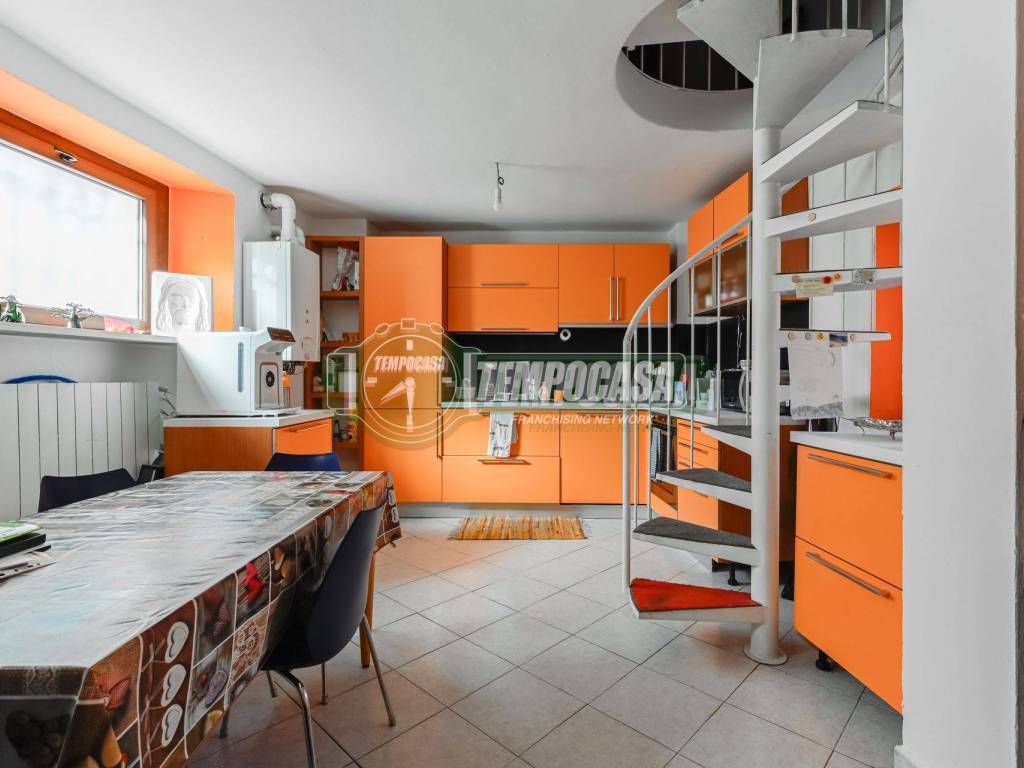 appartamento in vendita a Stezzano