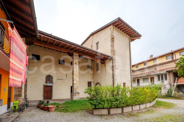 casa indipendente in vendita a Stezzano
