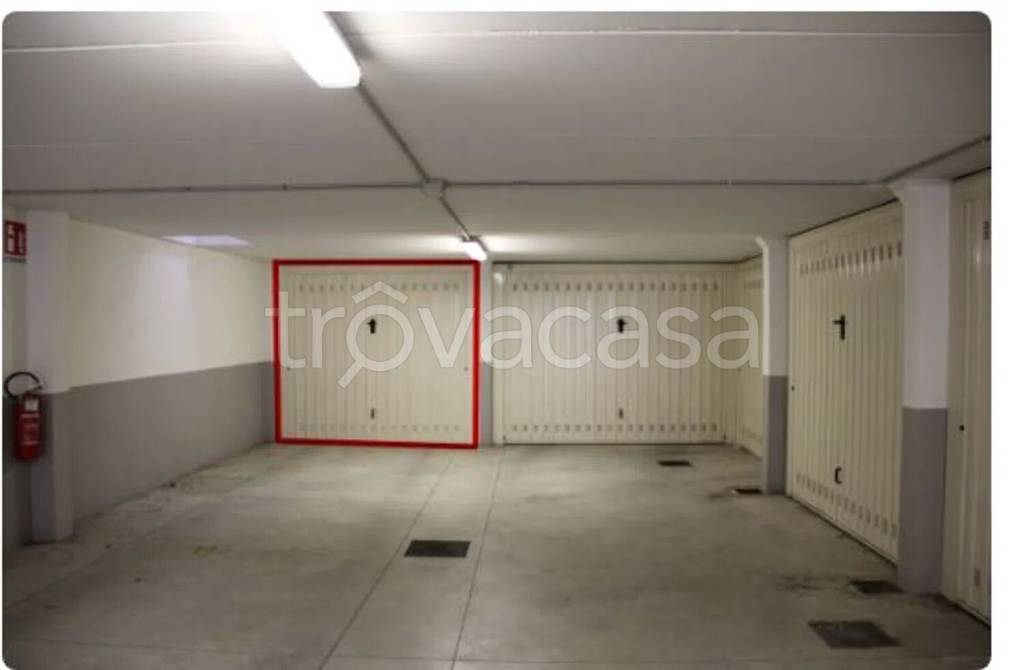 casa indipendente in vendita a Stezzano