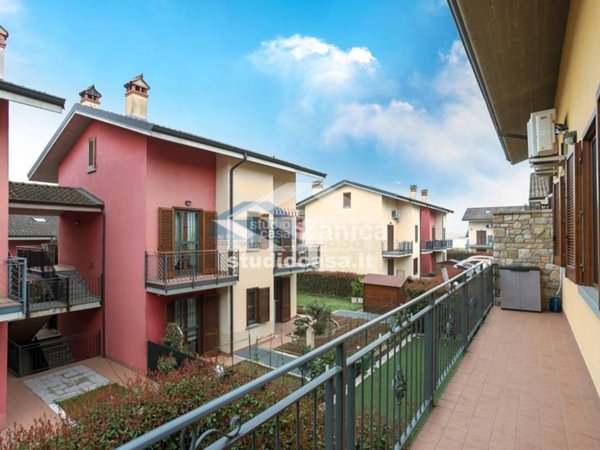 appartamento in vendita a Stezzano