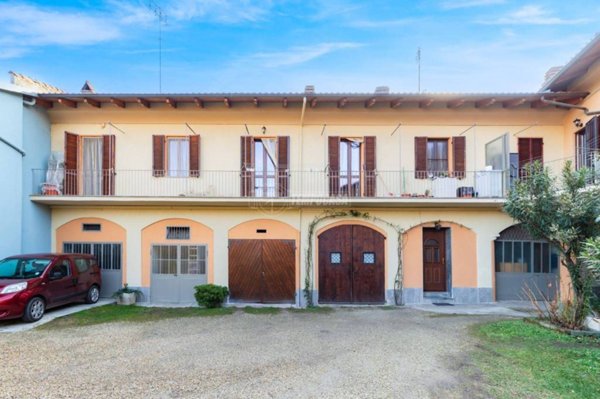 casa indipendente in vendita ad Avigliana