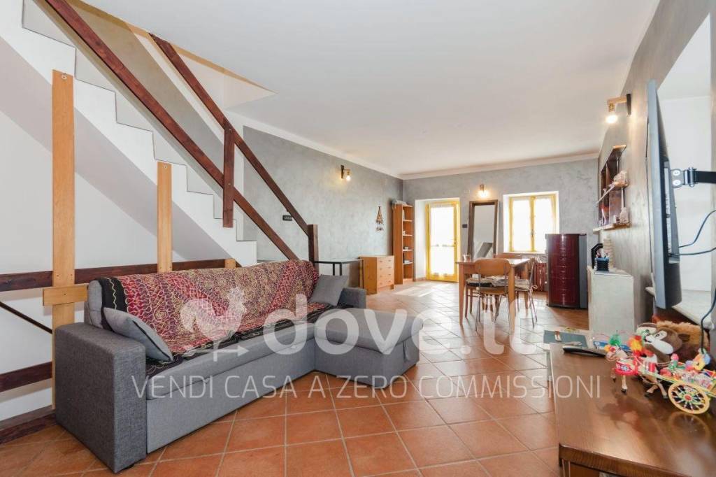casa indipendente in vendita ad Avigliana