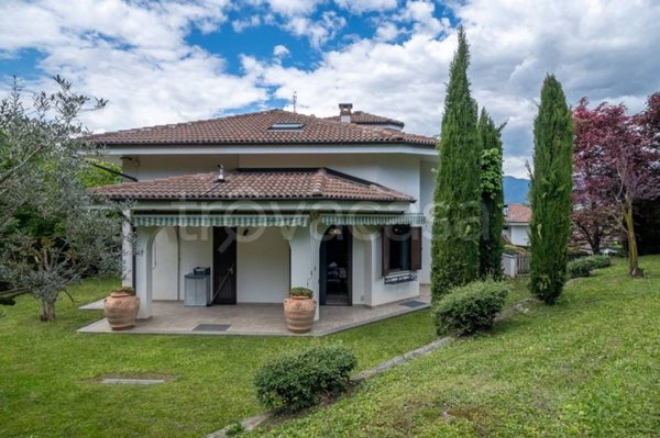 casa indipendente in vendita ad Avigliana
