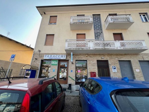 negozio in vendita ad Avigliana