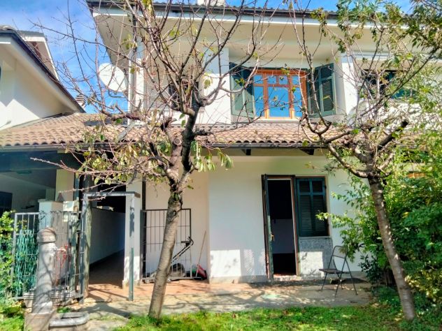 casa indipendente in vendita ad Avigliana