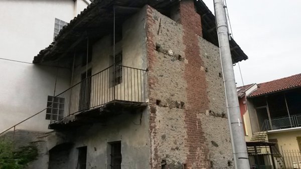 casa semindipendente in vendita ad Avigliana in zona Drubiaglio