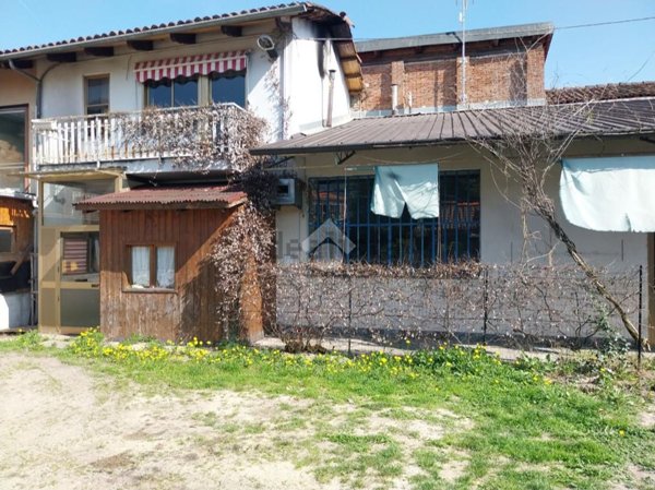 casa indipendente in vendita ad Avigliana