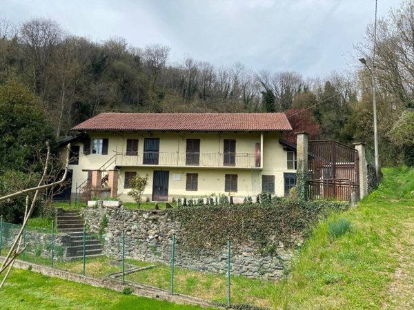 casa indipendente in vendita ad Avigliana
