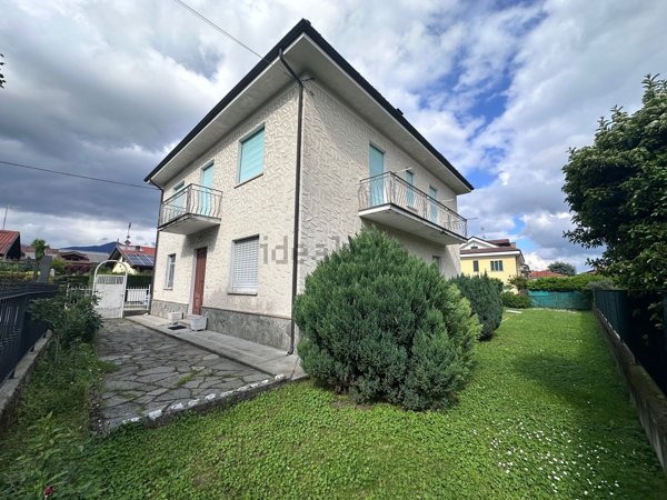 casa indipendente in vendita ad Avigliana
