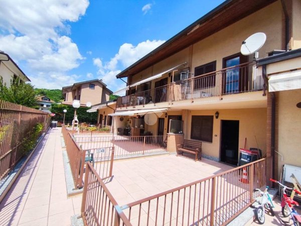 casa indipendente in vendita ad Avigliana