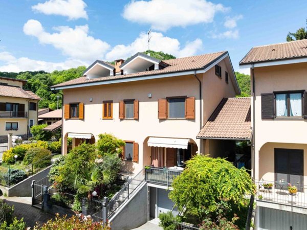casa indipendente in vendita ad Avigliana