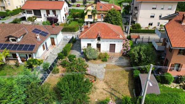 casa indipendente in vendita ad Avigliana