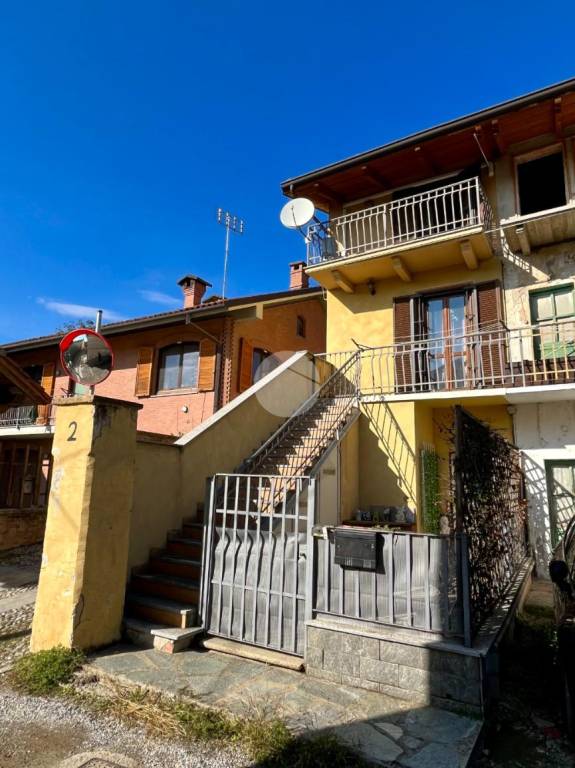casa indipendente in vendita ad Avigliana