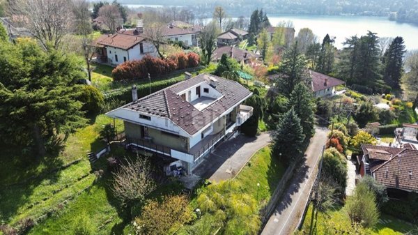 casa indipendente in vendita ad Avigliana