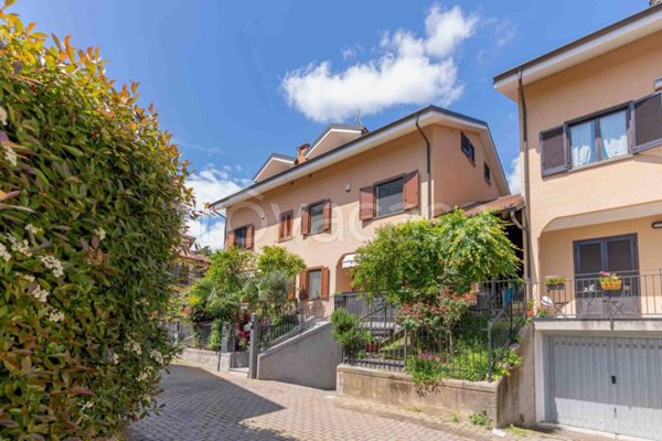casa indipendente in vendita ad Avigliana