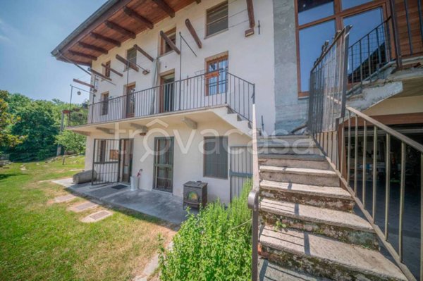 casa indipendente in vendita ad Avigliana