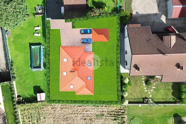 casa indipendente in vendita ad Avigliana