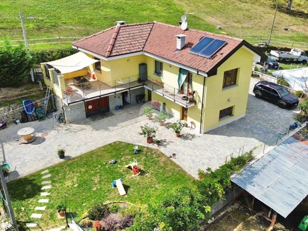 casa indipendente in vendita ad Avigliana