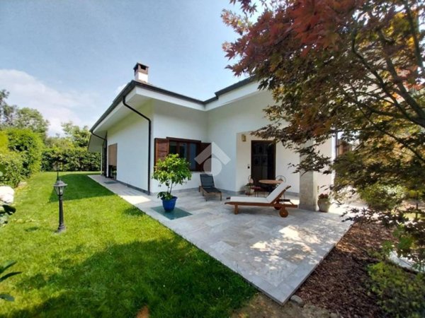 casa indipendente in vendita ad Avigliana
