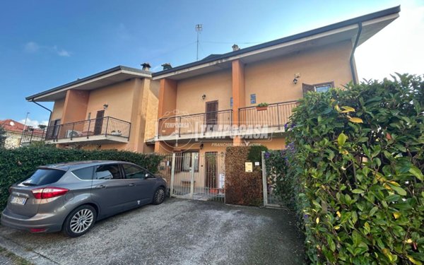 casa indipendente in vendita ad Avigliana