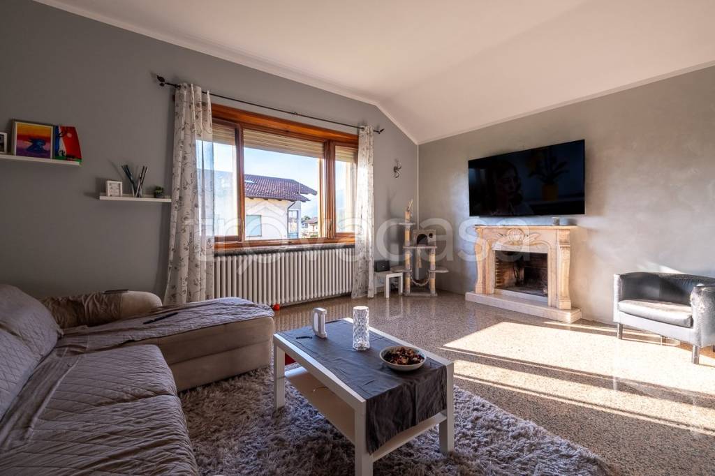 appartamento in vendita ad Avigliana in zona Drubiaglio