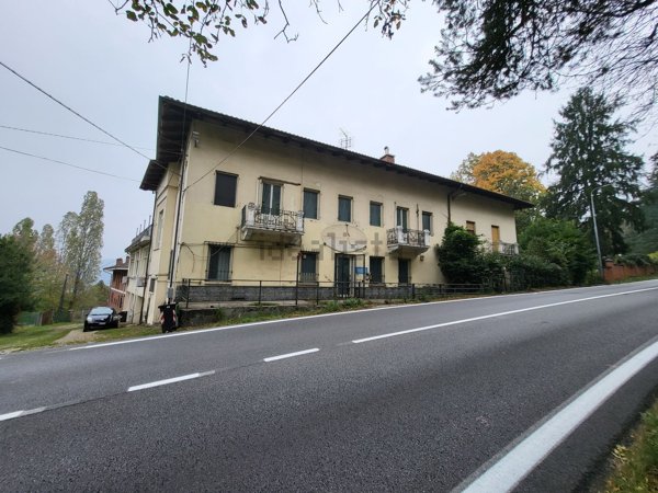 casa indipendente in vendita ad Avigliana