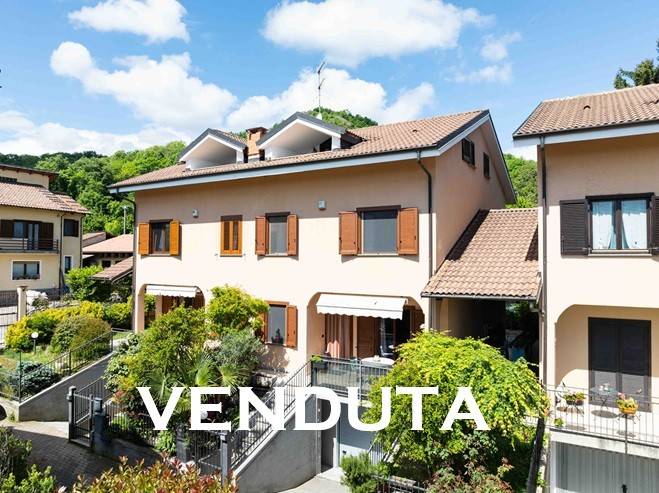 casa indipendente in vendita ad Avigliana