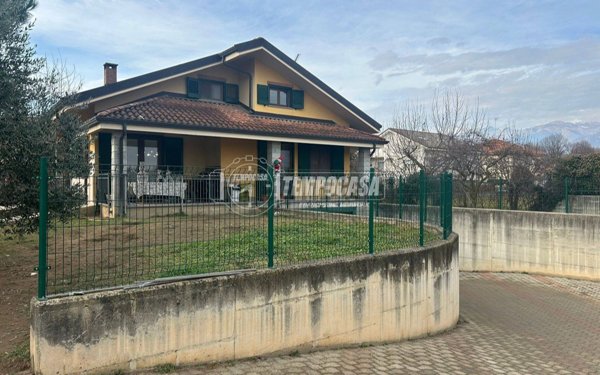 casa indipendente in vendita ad Avigliana