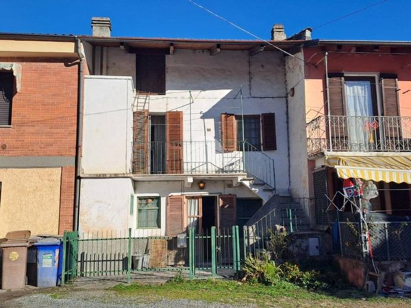 casa semindipendente in vendita ad Avigliana in zona Bertassi