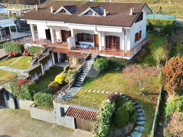 casa indipendente in vendita ad Avigliana