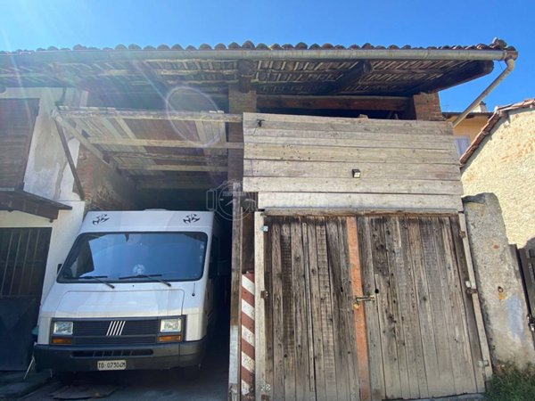 casa indipendente in vendita ad Avigliana