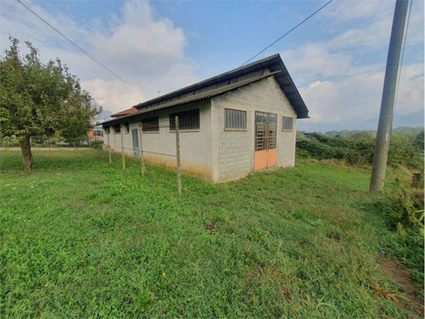 locale di sgombero in vendita ad Avigliana