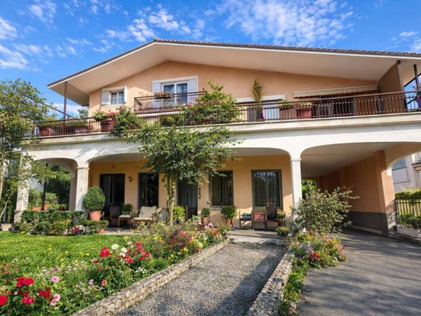 casa indipendente in vendita ad Avigliana