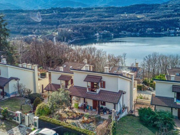 casa indipendente in vendita ad Avigliana