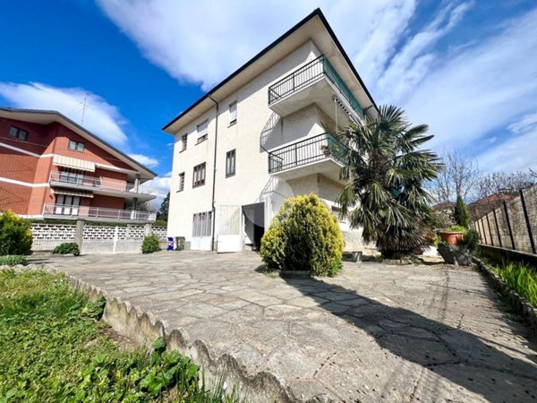 casa indipendente in vendita ad Avigliana