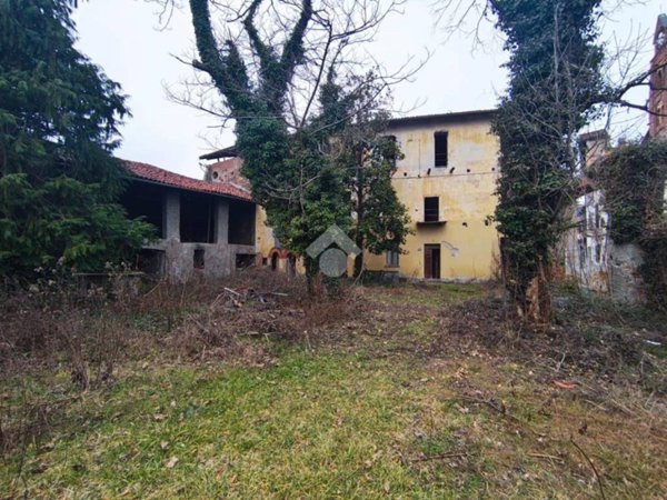 casa indipendente in vendita ad Avigliana