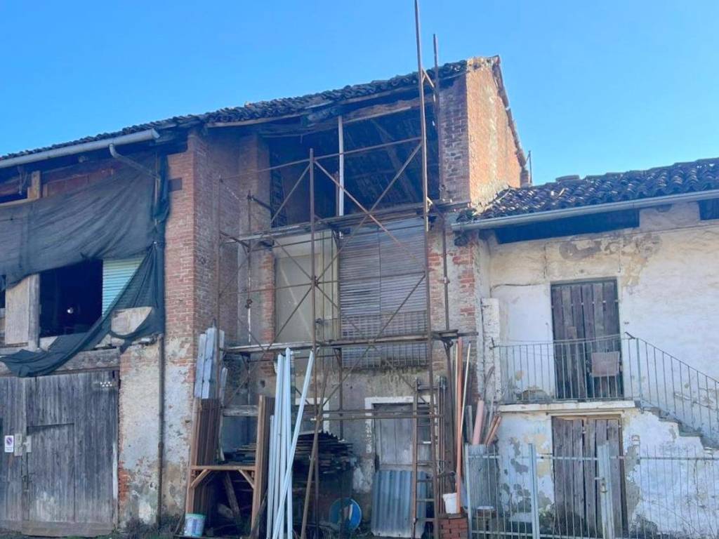 casa indipendente in vendita ad Avigliana