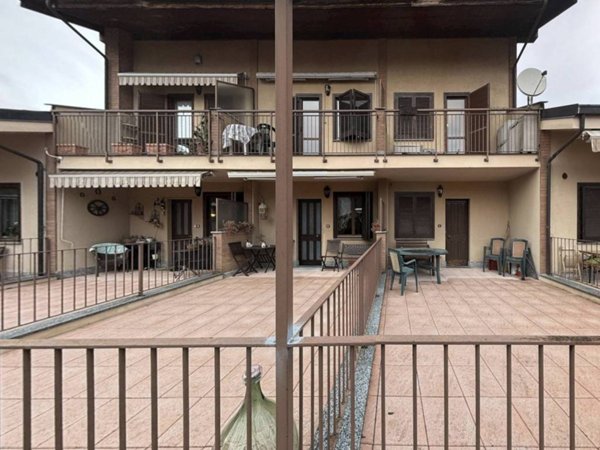 casa indipendente in vendita ad Avigliana