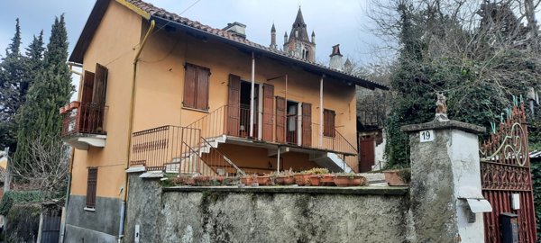 casa indipendente in vendita ad Avigliana